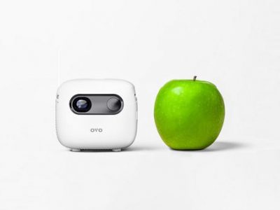 P2-OVO年度新機「小蘋果」智慧投影機U1，只有一顆蘋果大小，亮度高、體驗好、音效佳