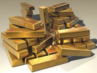 gold-ingots-golden-treasure-47047-670x503-1